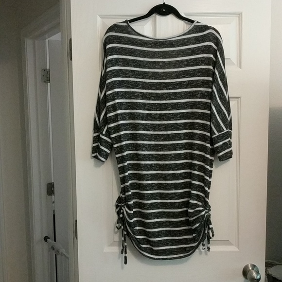 Sweater Stretchy Shirt - Picture 4 of 7